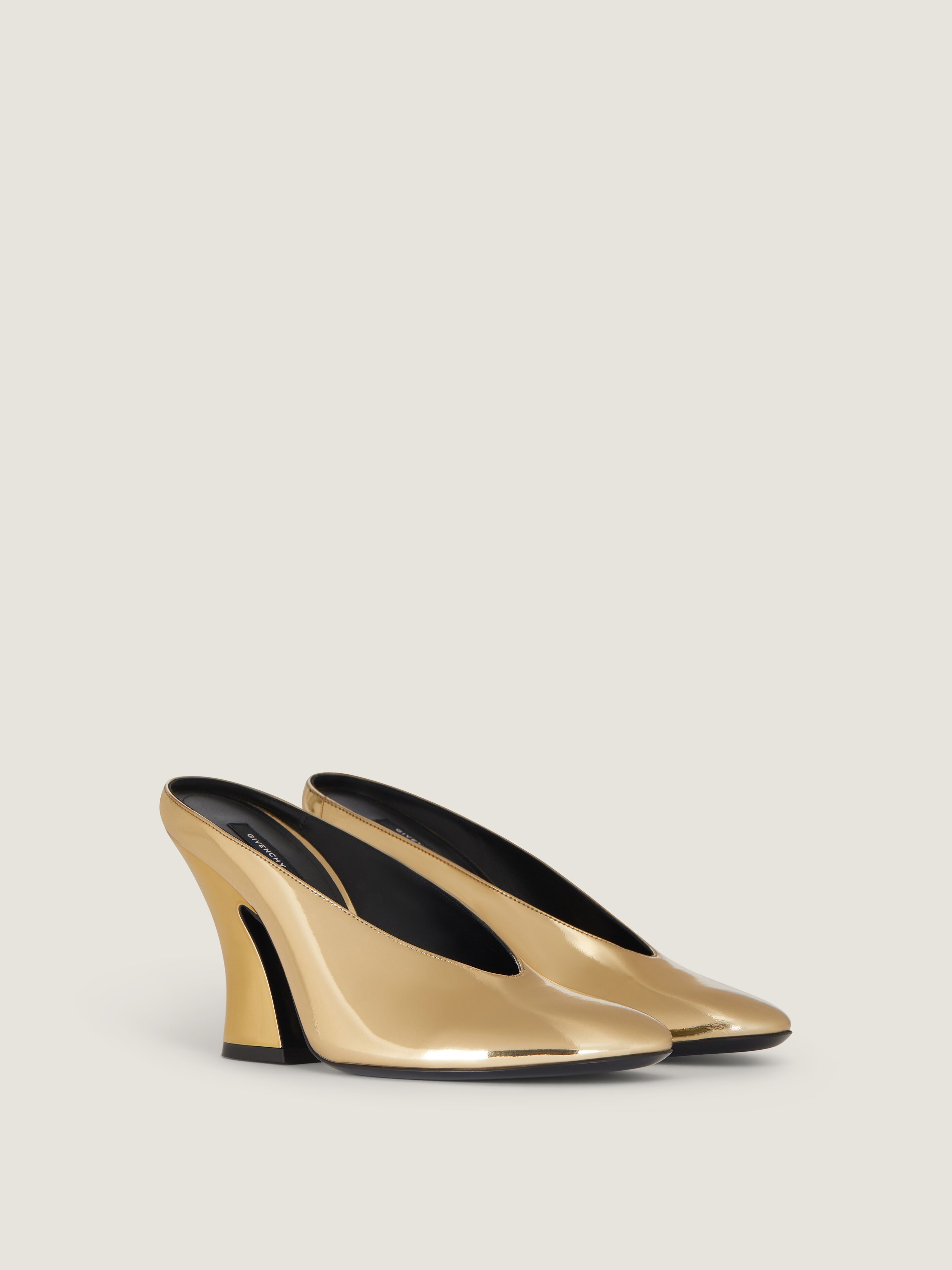 Sculpted heeled mules in mirror effect leather
